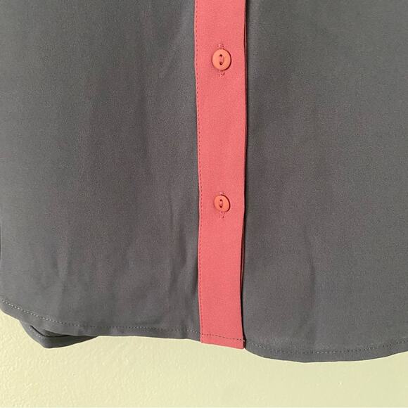 5/$25 41 Hawthorn Button Up Collared Gray Pink Long Sleeve Blouse S Small New - Picture 4 of 7